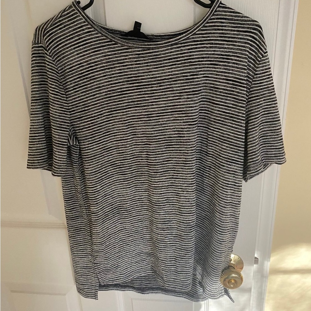 Banana Republic Women’s Tee